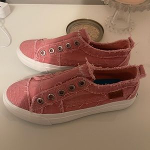Brand new never worn pink blowfish sneakers